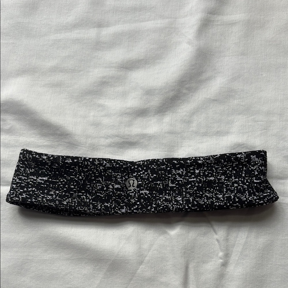 lululemon athletica Black and White Headband